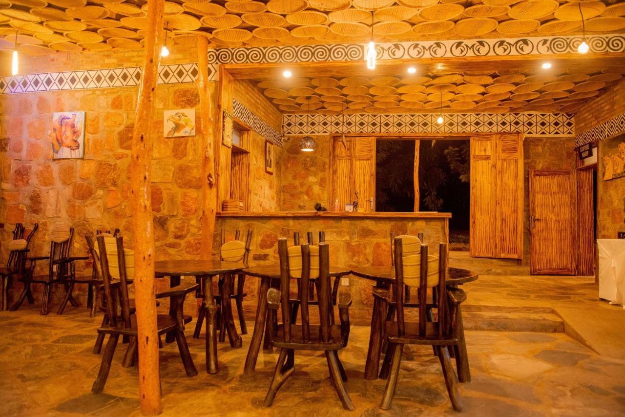 Akagera Transit Lodge Экстерьер фото