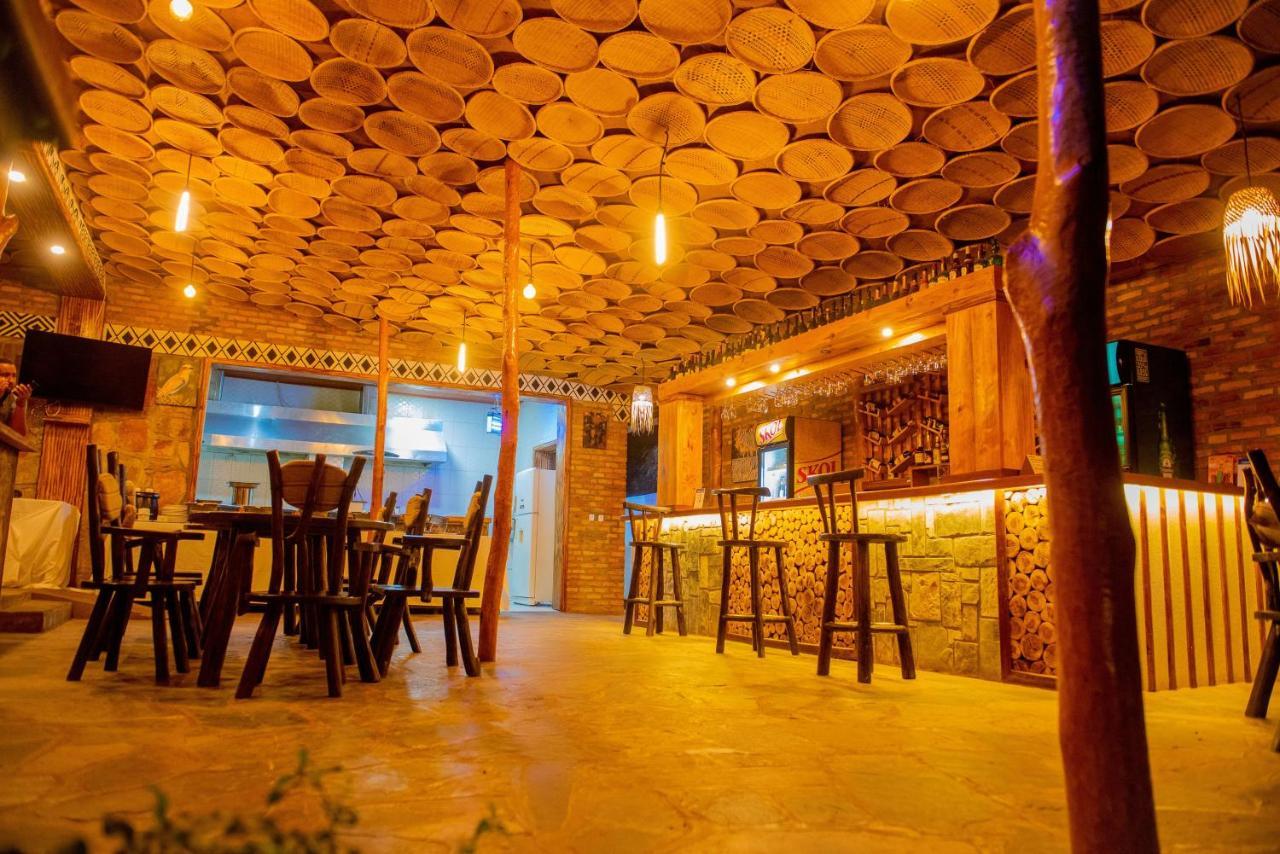 Akagera Transit Lodge Экстерьер фото