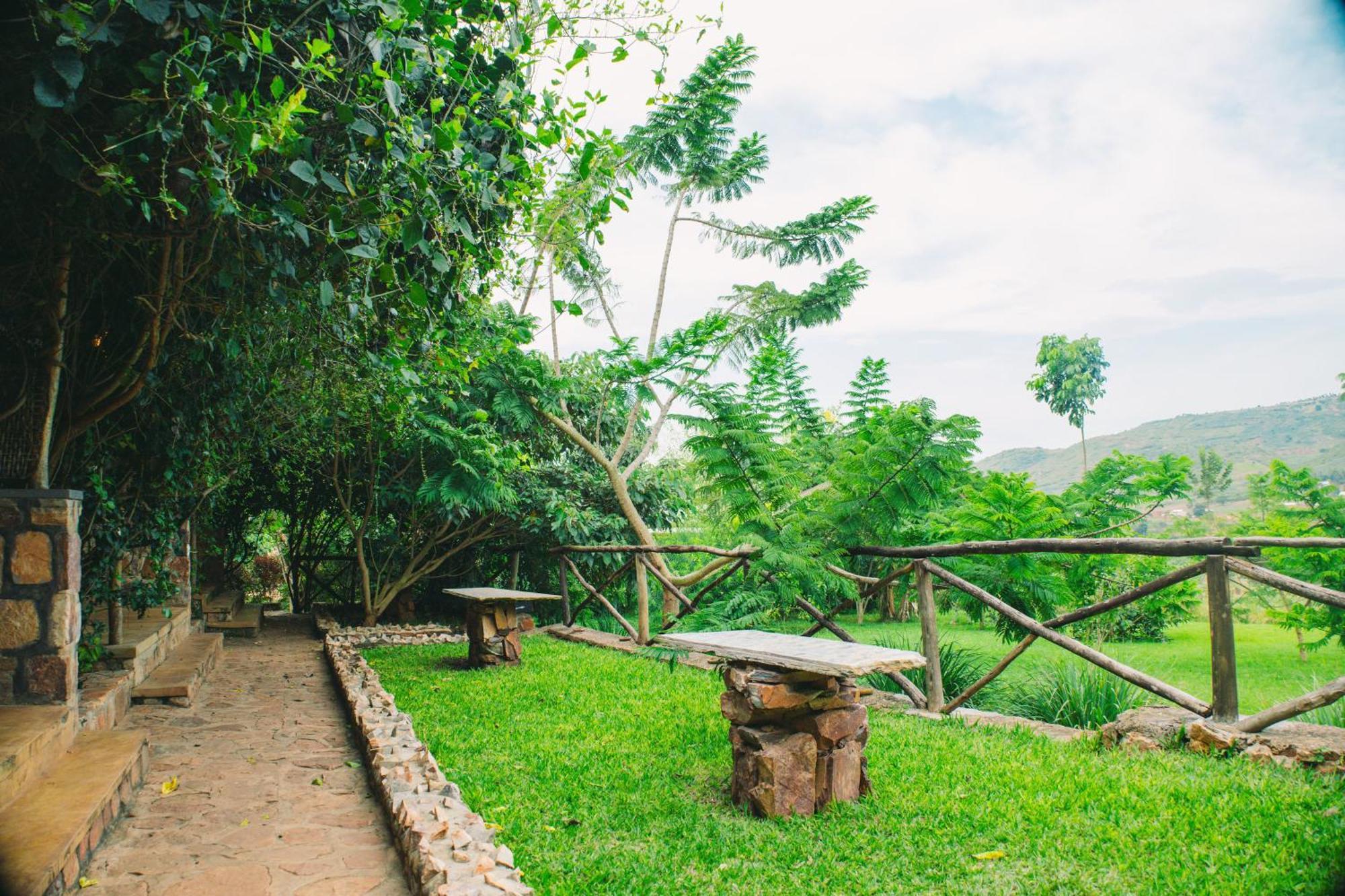 Akagera Transit Lodge Экстерьер фото